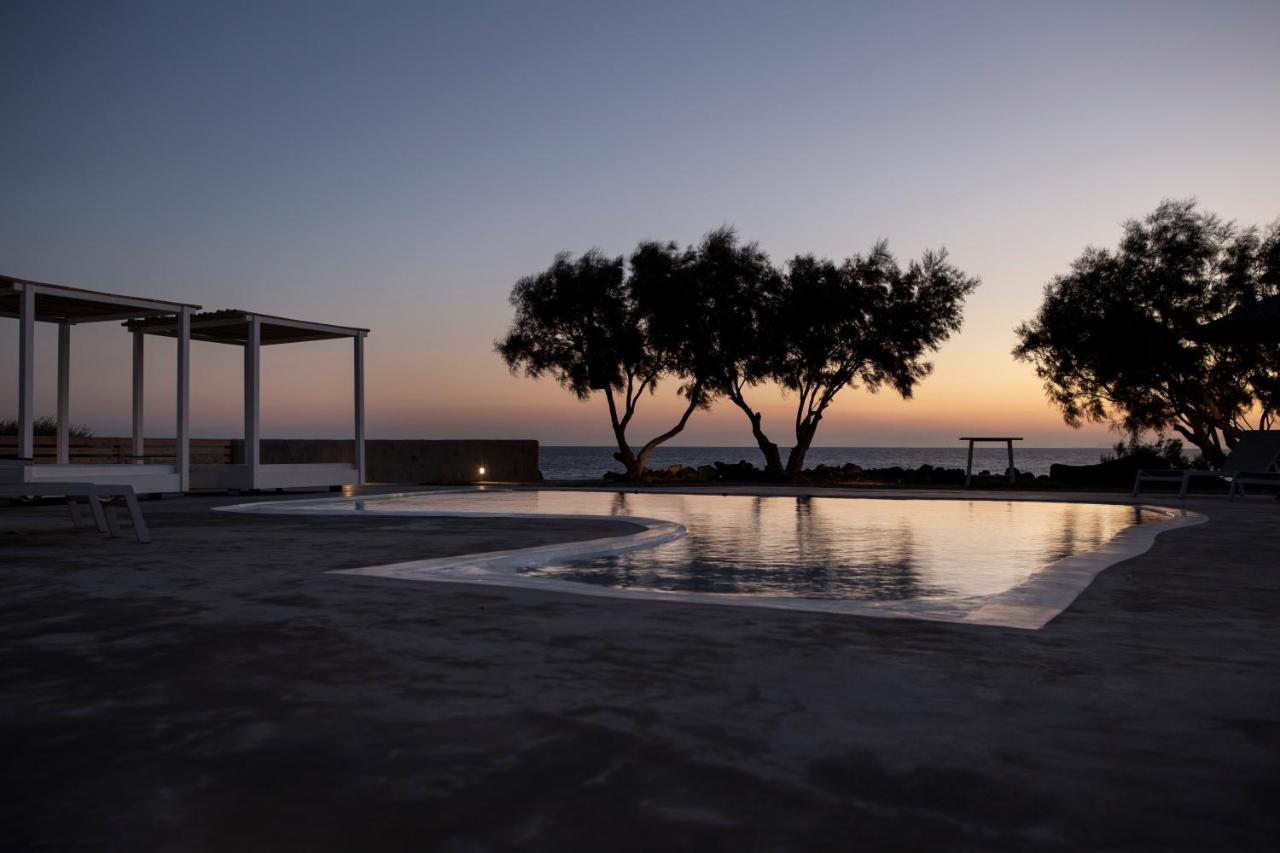 Villa Beltramo Santorini 2 Bedroom Private Pool Villa Foinikiá 外观 照片