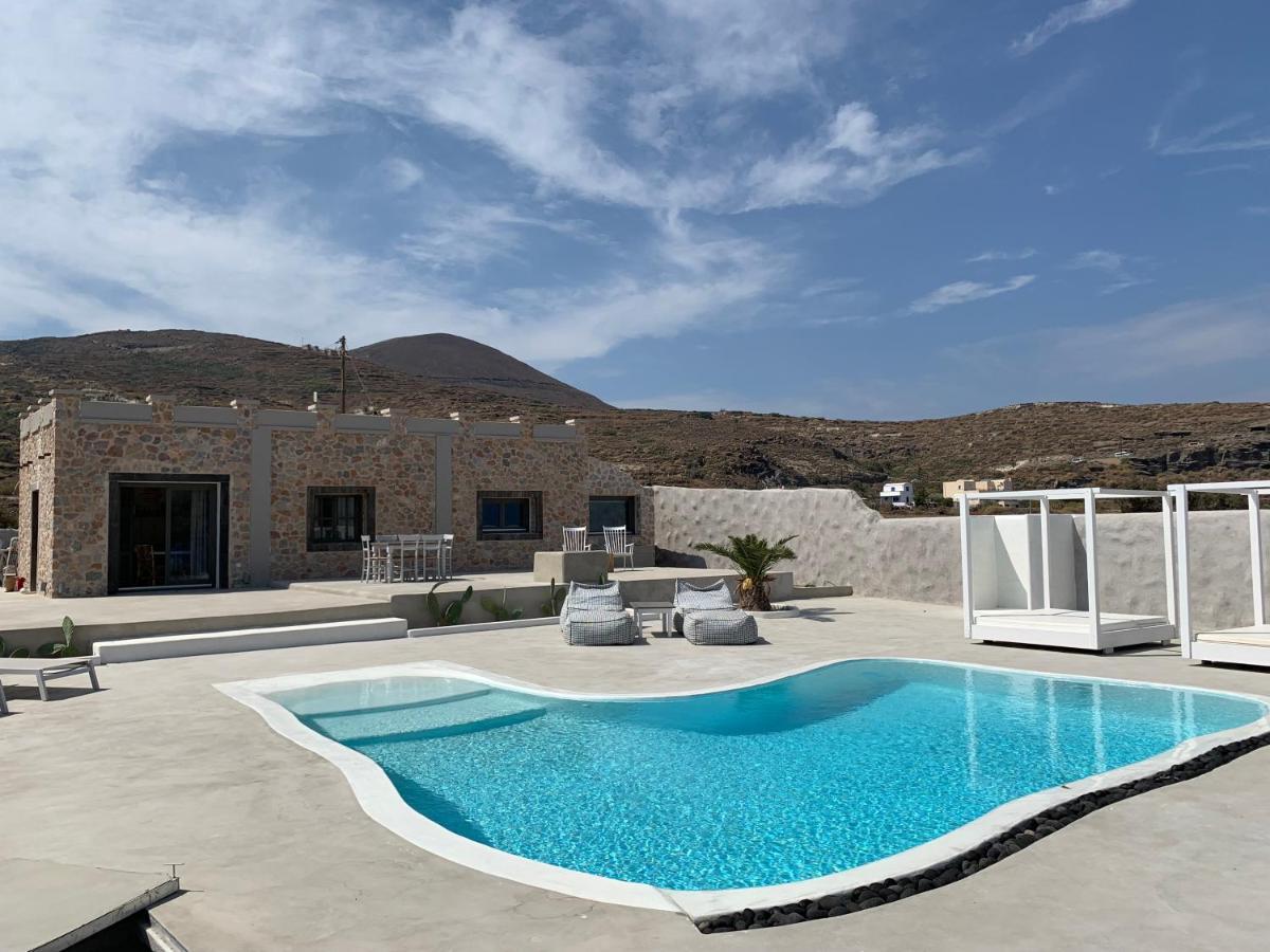 Villa Beltramo Santorini 2 Bedroom Private Pool Villa Foinikiá 外观 照片